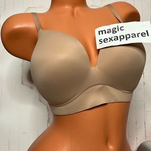 VS 36 38 WIRELESS INCREDIBLE BY VICTORIA’S SECRET PADDED NO-WIRE BRA SUPER SOFT
